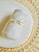 Load image into Gallery viewer, Mini &amp; Me Shell Baby Blanket
