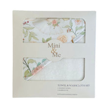 Load image into Gallery viewer, Cuddle Bug & Co Hooded Towel & Washcloth Set