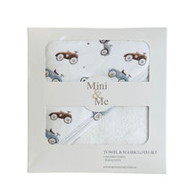 Load image into Gallery viewer, Cuddle Bug & Co Hooded Towel & Washcloth Set