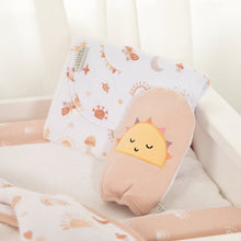 Load image into Gallery viewer, Living Textiles Foldable Waterproof Travel Change Mat