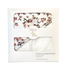 Load image into Gallery viewer, Cuddle Bug & Co Hooded Towel & Washcloth Set