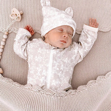 Load image into Gallery viewer, Mini & Me Shell Baby Blanket