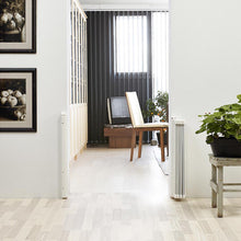 Load image into Gallery viewer, BabyDan Guard Me Retractable Barrier