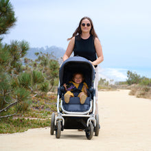 Load image into Gallery viewer, Bumbleride Era Pram plus FREE Parent Pack