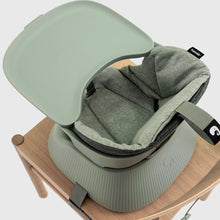 Load image into Gallery viewer, Hannie Portable High Chair