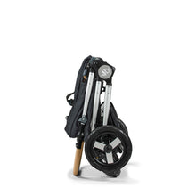 Load image into Gallery viewer, Bumbleride Era Pram plus FREE Parent Pack