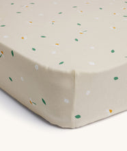 Load image into Gallery viewer, ergoPouch 2-in-1 Waterproof Fitted Sheet