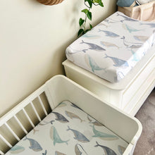 Load image into Gallery viewer, Cuddle Bug & Co Co-Sleeper/Bassinet Sheet