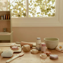 Load image into Gallery viewer, Little Dutch Baking Set