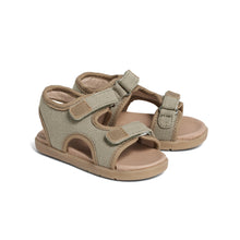 Load image into Gallery viewer, Pretty Brave Play Sandals