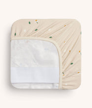 Load image into Gallery viewer, ergoPouch 2-in-1 Waterproof Fitted Sheet