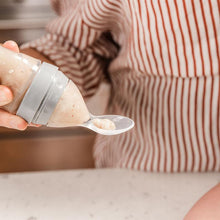Load image into Gallery viewer, Haakaa Silicone Baby Food Dispensing Spoon