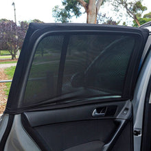 Load image into Gallery viewer, Maxi Cosi Deluxe Car Sunshade
