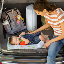 Load image into Gallery viewer, Munchkin Toss Disposable Nappy Pail