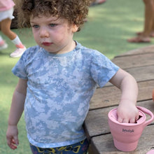 Load image into Gallery viewer, Smoosh Collapsible Snack Cup