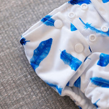 Load image into Gallery viewer, Pea Pods Reusable Nappies