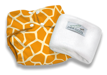 Load image into Gallery viewer, Pea Pods Reusable Nappies