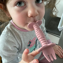 Load image into Gallery viewer, Smoosh Sporkie