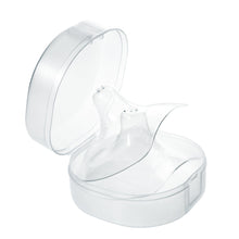 Load image into Gallery viewer, Haakaa ultra-thin silicone nipple shields - Medium / 2 pack