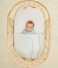 Load image into Gallery viewer, ergoPouch Baby Tuck Sheet