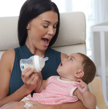 Load image into Gallery viewer, Chicco Natural Feeling First Starter Set