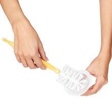 Load image into Gallery viewer, Medela Quick Clean™ Bottle Brush