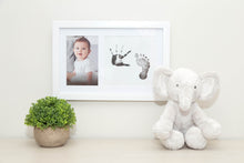 Load image into Gallery viewer, Pearhead Baby&#39;s Prints Frame
