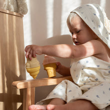 Load image into Gallery viewer, Over the Dandelions Hooded Towel with Tassel
