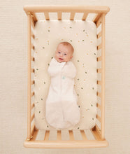 Load image into Gallery viewer, ergoPouch 2-in-1 Waterproof Fitted Sheet
