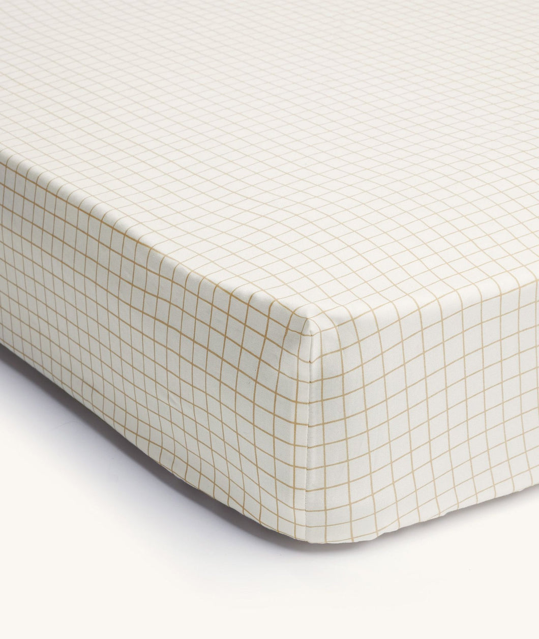 ergoPouch 2-in-1 Waterproof Fitted Sheet