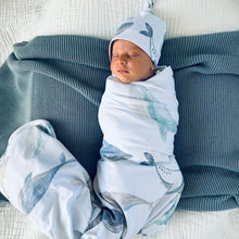 Load image into Gallery viewer, Cuddle Bug &amp; Co Baby Wrap Set
