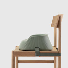 Load image into Gallery viewer, Hannie Portable High Chair
