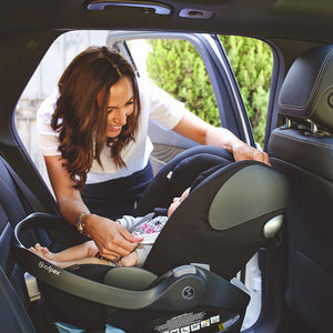 Cybex Cloud Q Capsule + Base