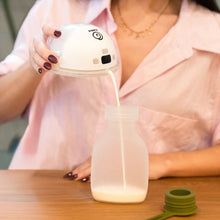 Load image into Gallery viewer, Bubka STORE &amp; POUR Milk Bags - 3 pack
