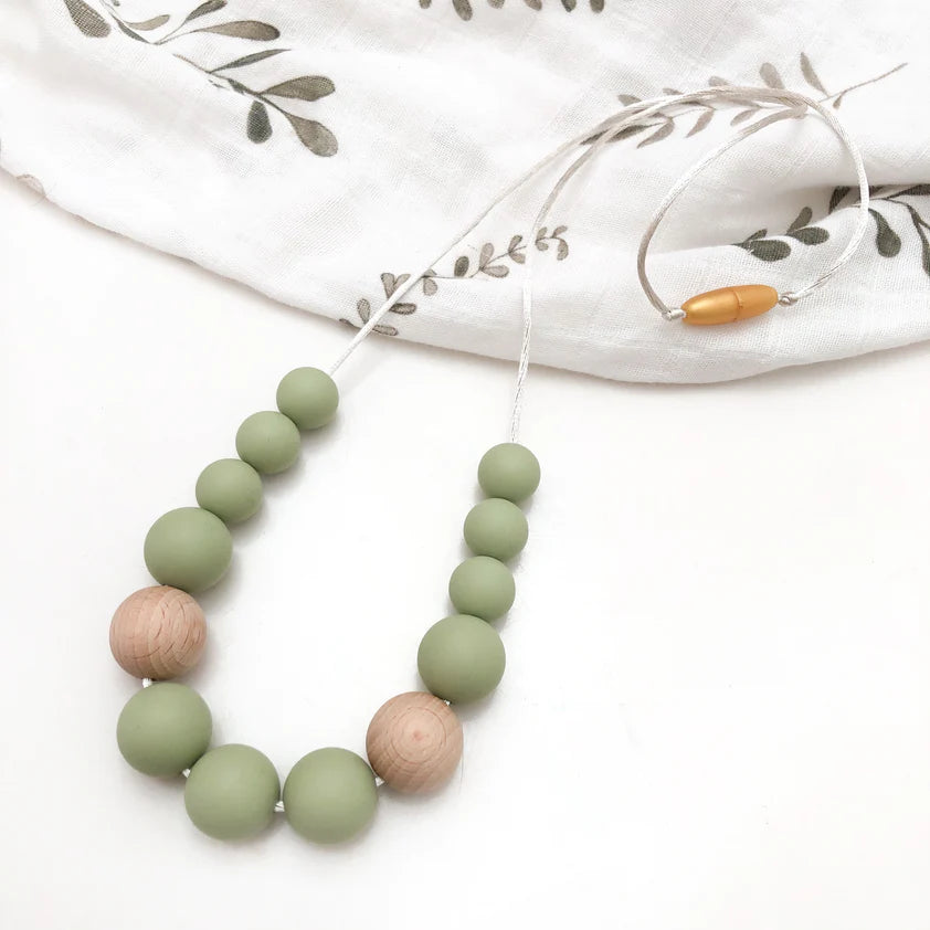One Chew Three Silicone Necklace - Evie